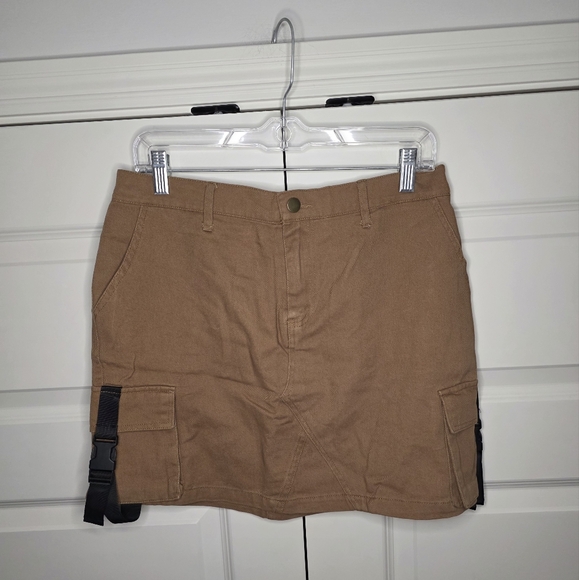 C'est Toi Dresses & Skirts - NWT C'est Toi Large Womens Cargo Khaki Mini Skirt Utility Style
